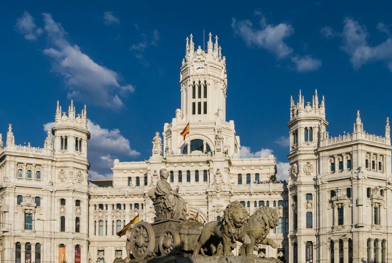Exclusive Quietness In The Heart Of Madrid With Public Parking, Breakfast, 2 Bathrooms Exterior photo